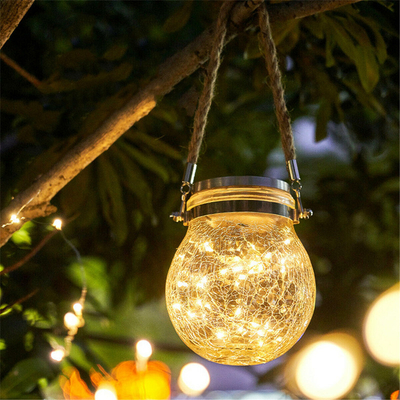 La decoración navideña de la bola redonda LED de luz solar del jardín de la grieta